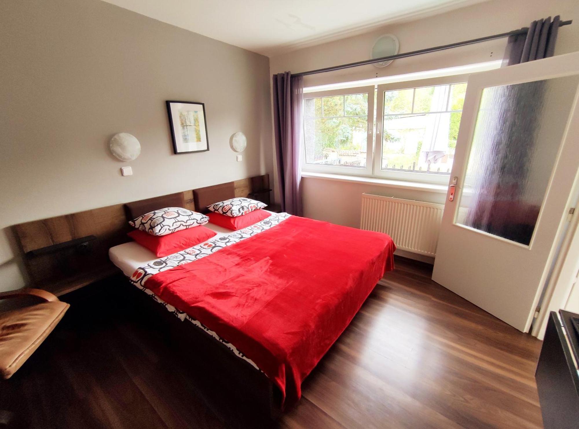 Cozy Gardens Apartments In Prague Extérieur photo